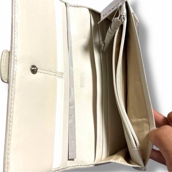 Coach Signature Beige & White Trifold Wallet – Buckle Closure, Canvas & Leather - Picture 2 of 5